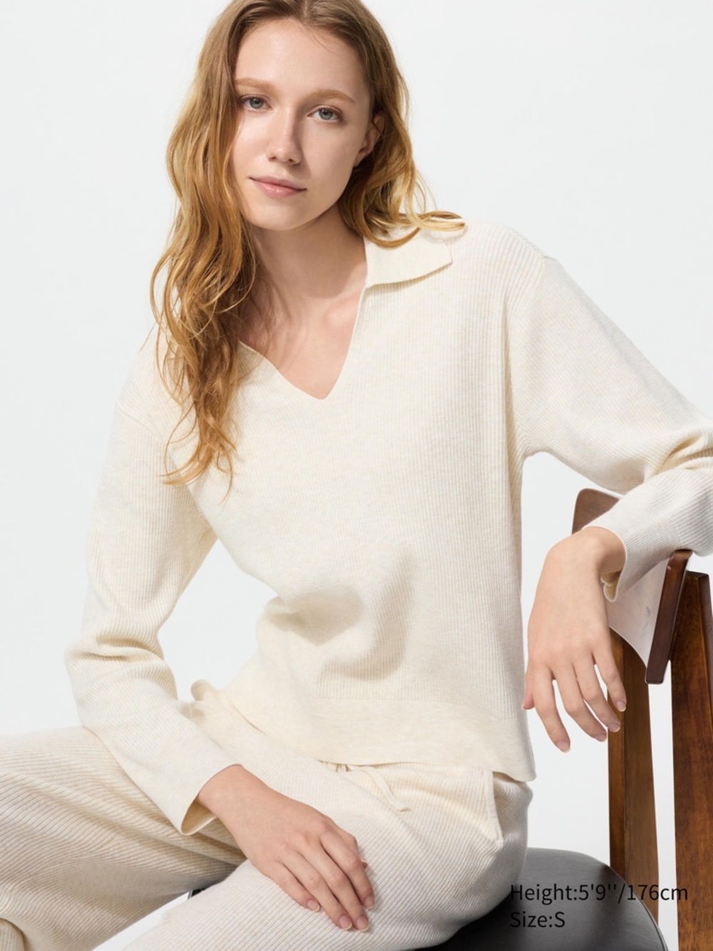 Uniqlo Cream Ribbed Collared V-Neck Sweater XS